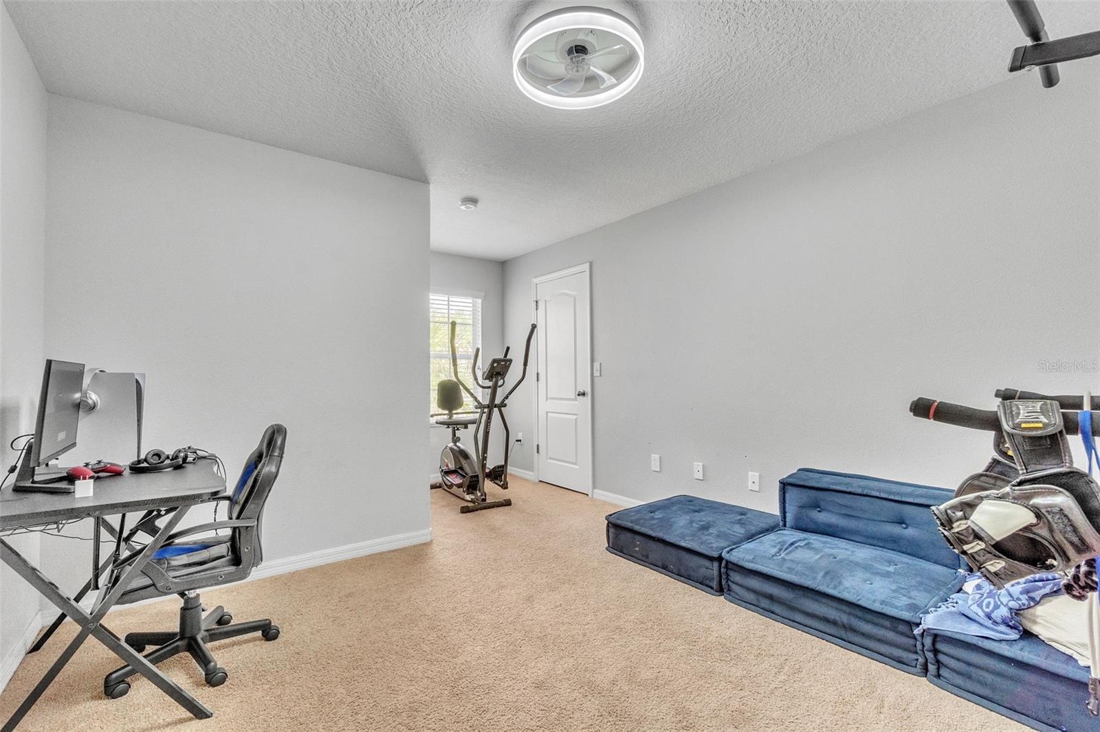Image 32 of 37 For 3256 Rodrick Cir