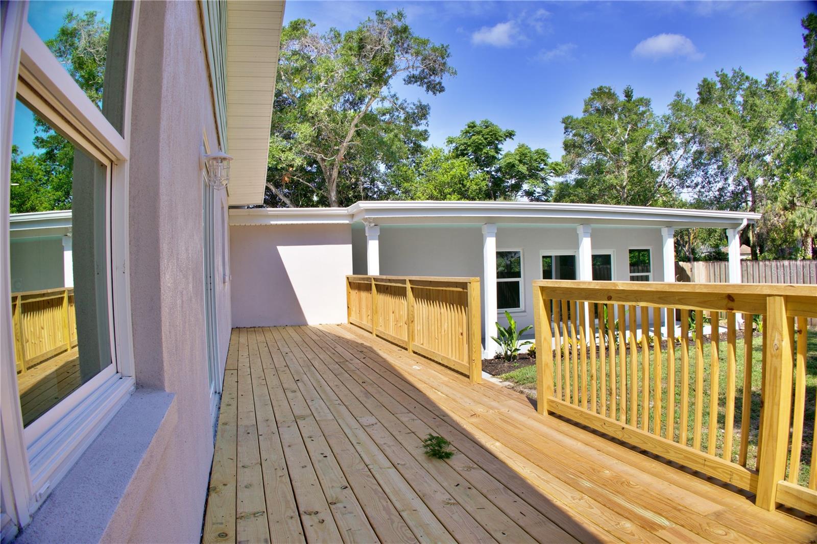 Image 40 of 47 For 1510 Live Oak Street