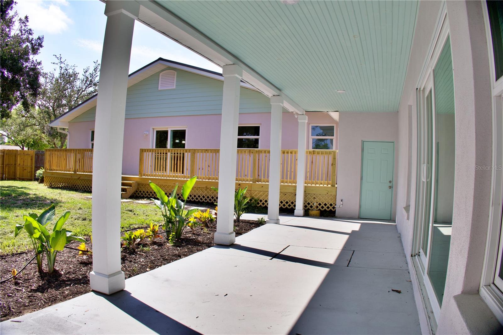 Image 45 of 47 For 1510 Live Oak Street