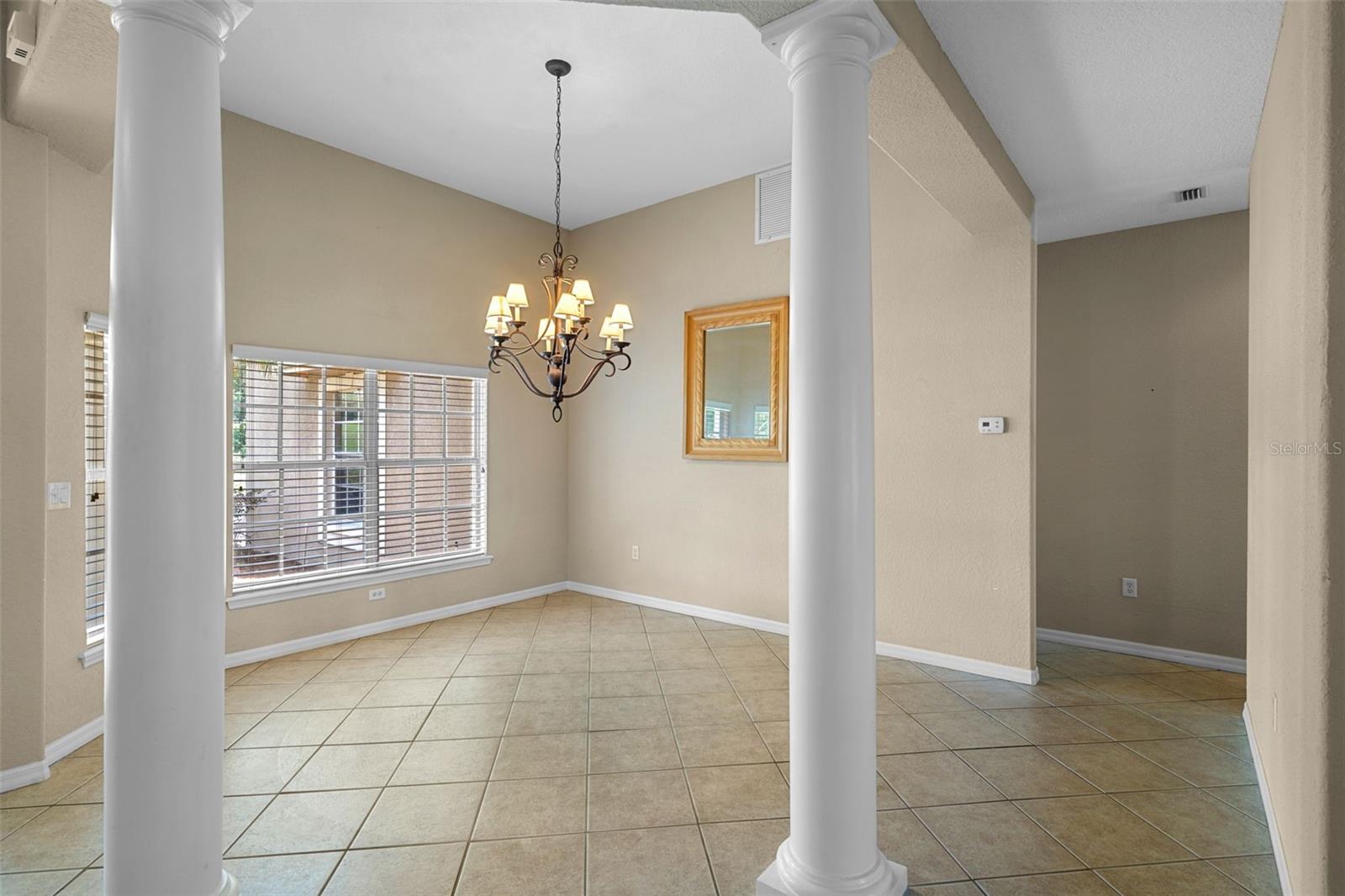 Image 4 of 50 For 16729 Tall Grass Lane