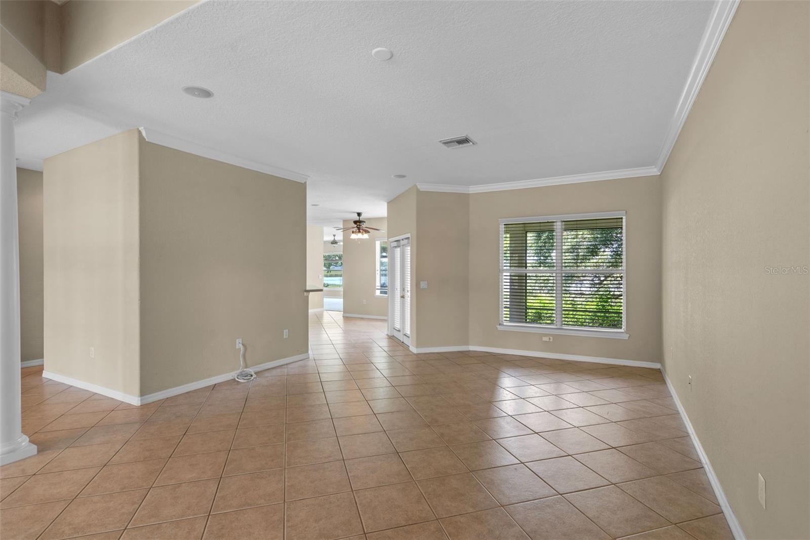 Image 6 of 50 For 16729 Tall Grass Lane