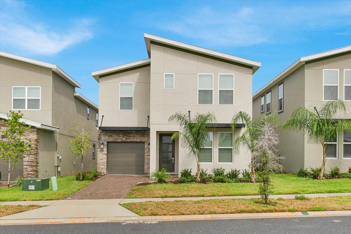 Details for 9239 Sommerset Hills Drive, DAVENPORT, FL 33896