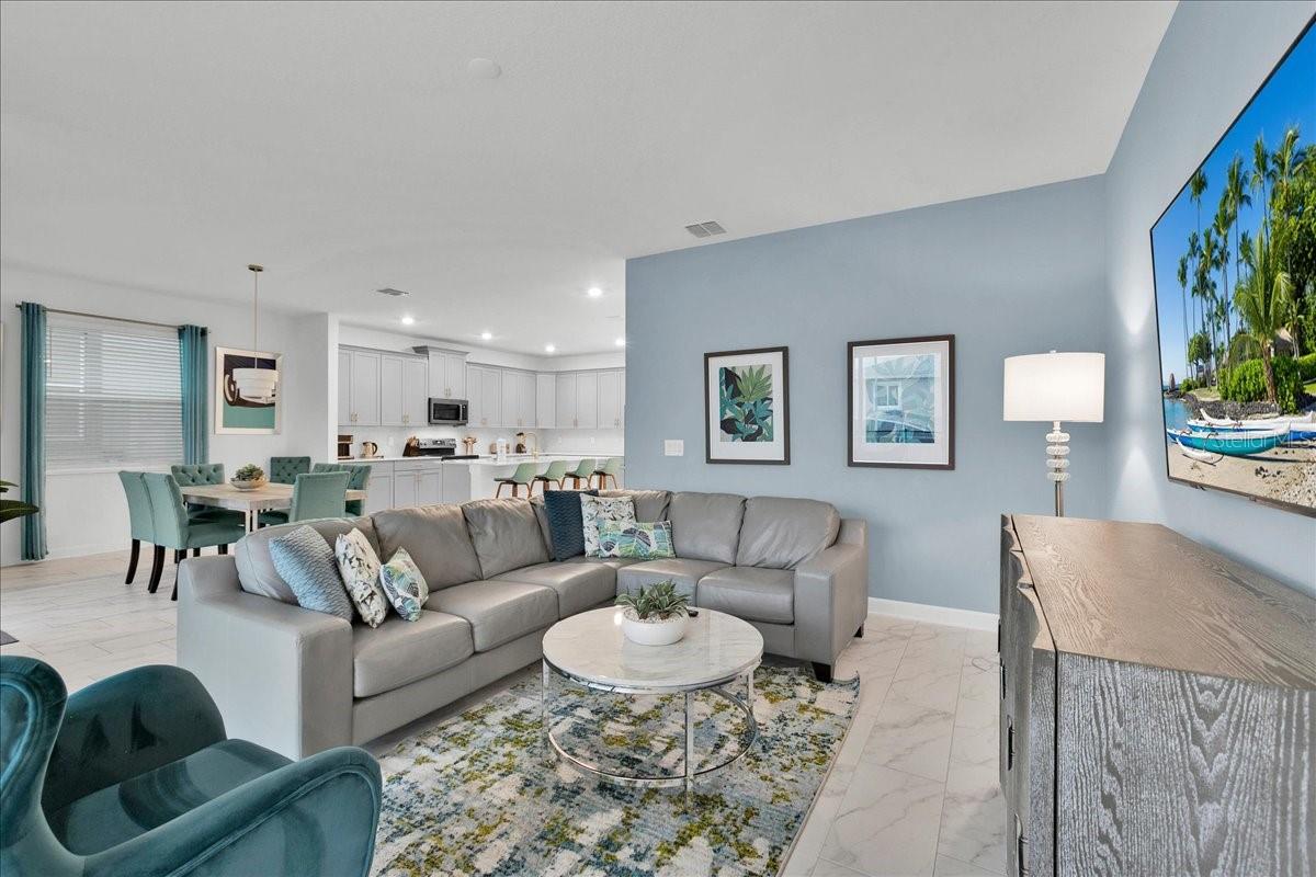 Image 8 of 26 For 9239 Sommerset Hills Drive