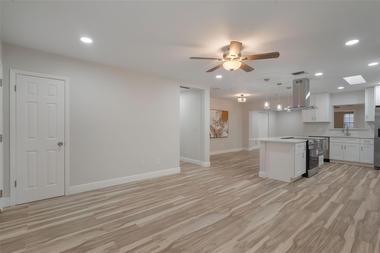 Image 21 of 69 For 3902 Brandeis Avenue