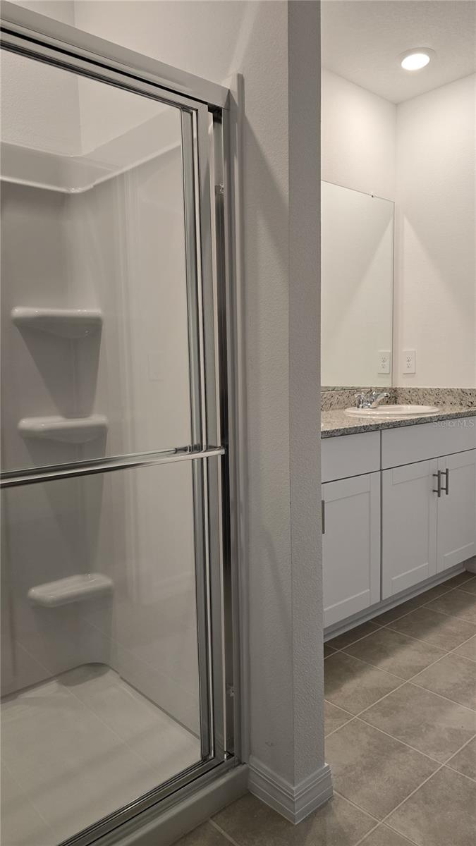 Image 13 of 17 For 4759 Cloister Street