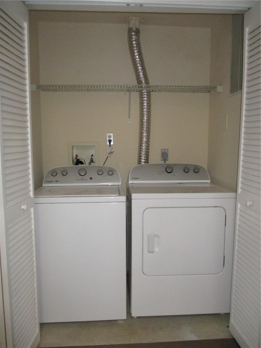 Image 7 of 30 For 6021 Westgate Drive 813