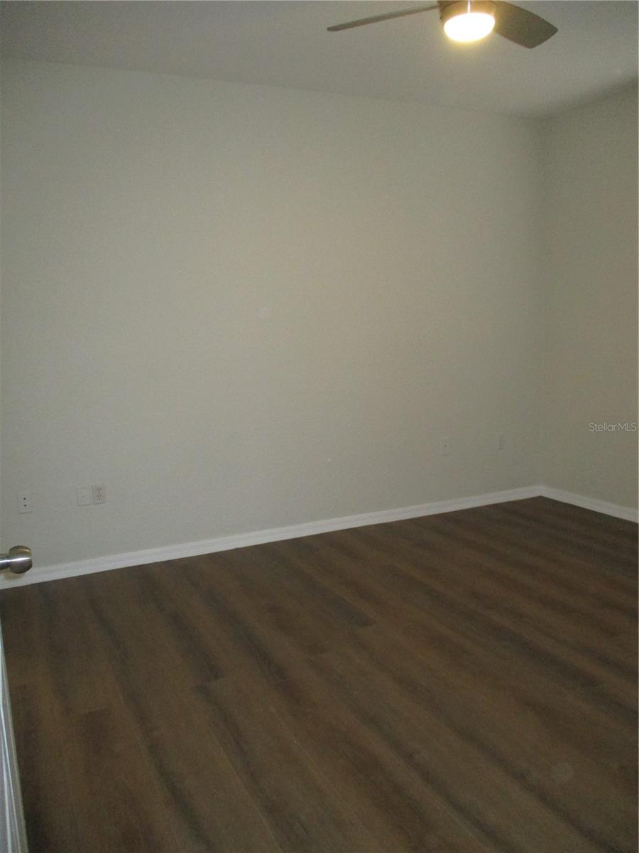 Image 8 of 30 For 6021 Westgate Drive 813