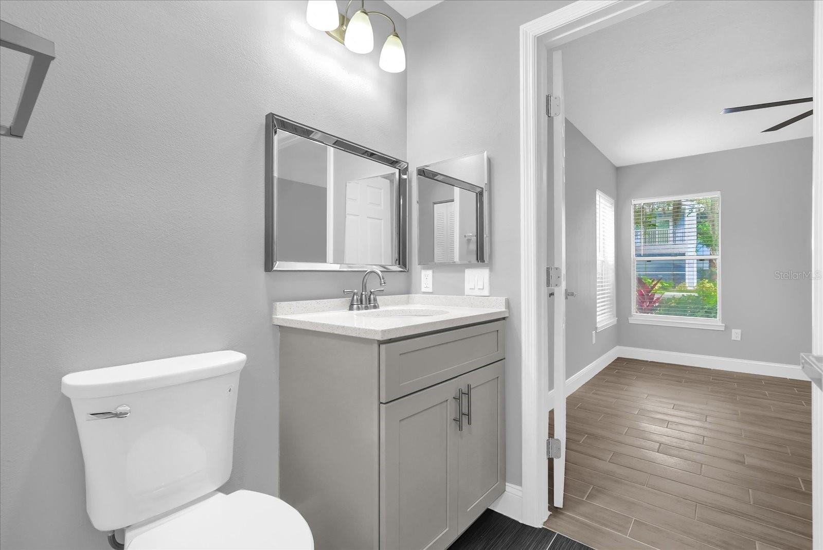 Image 12 of 31 For 2533 Grassy Point Drive 111