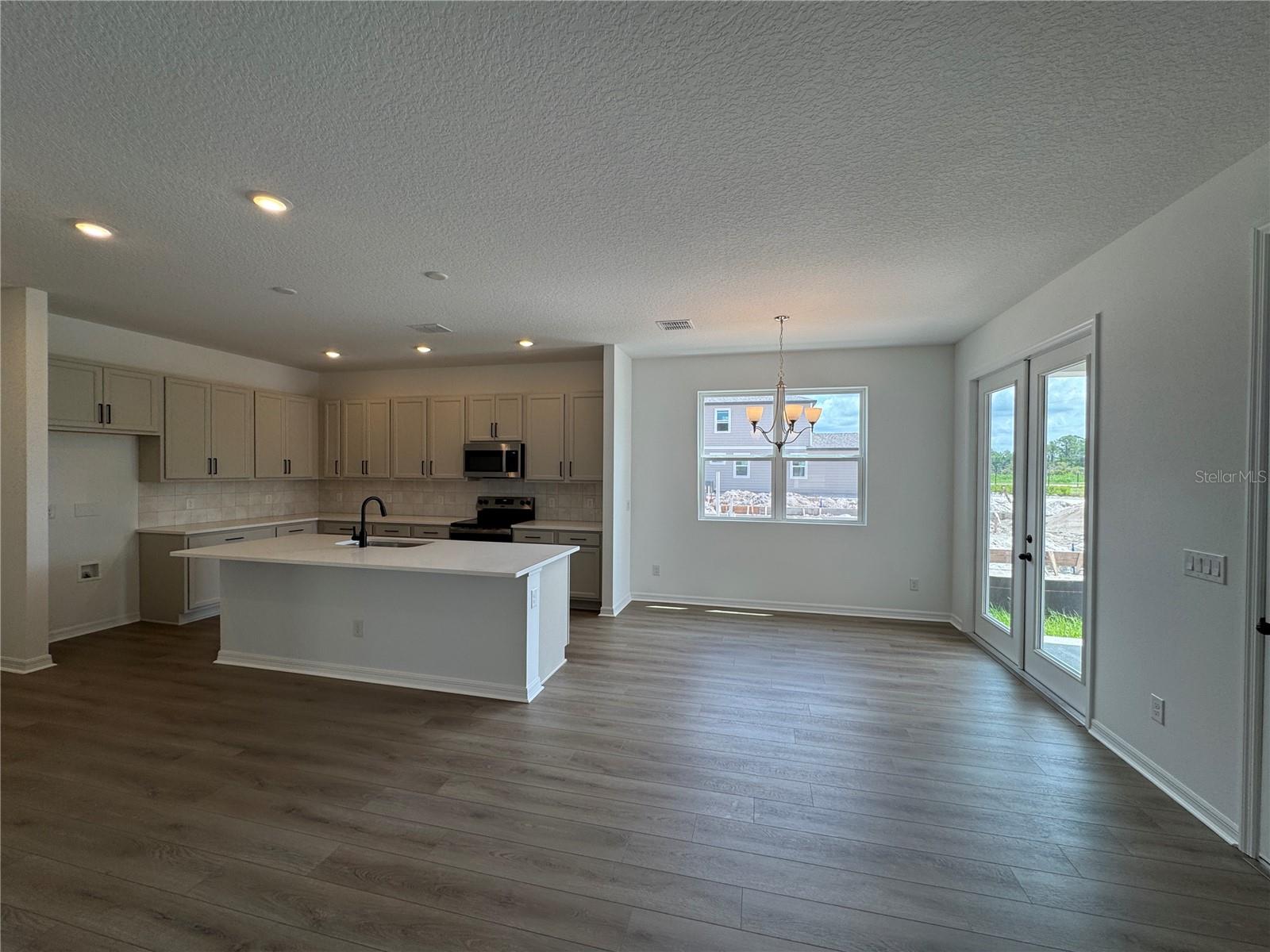 Image 6 of 20 For 2479 Zuni Road