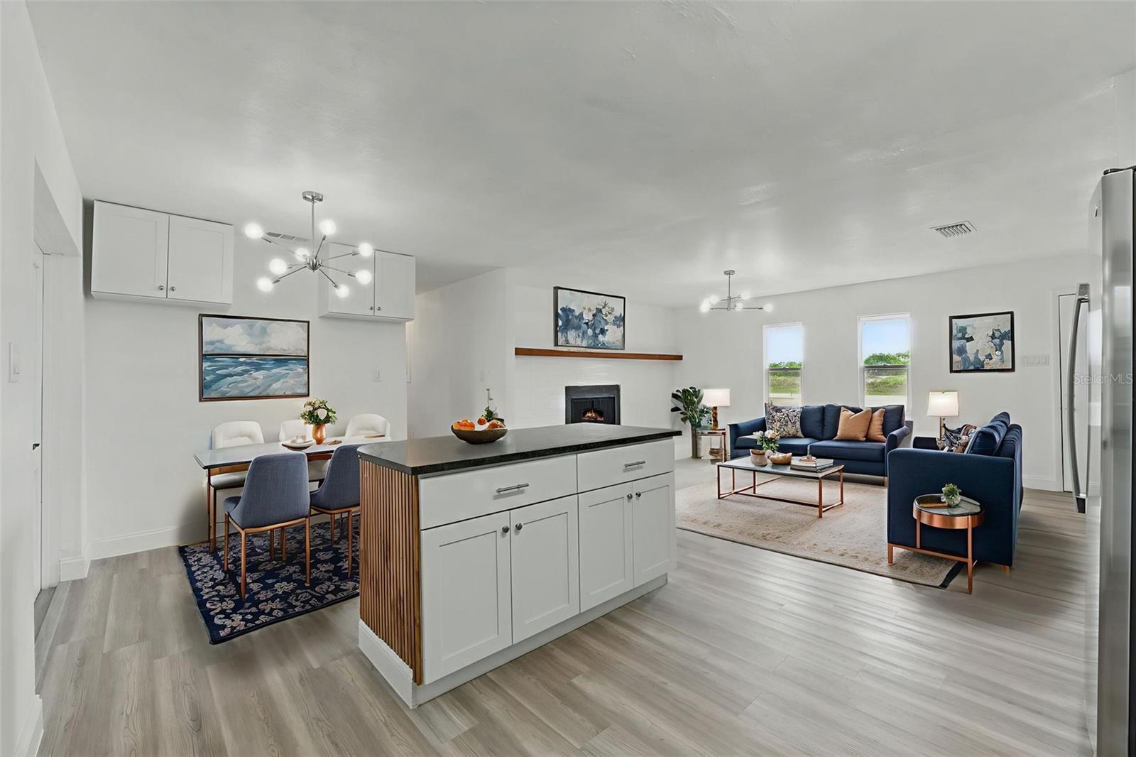 Image 12 of 59 For 8812 Oakwood Drive