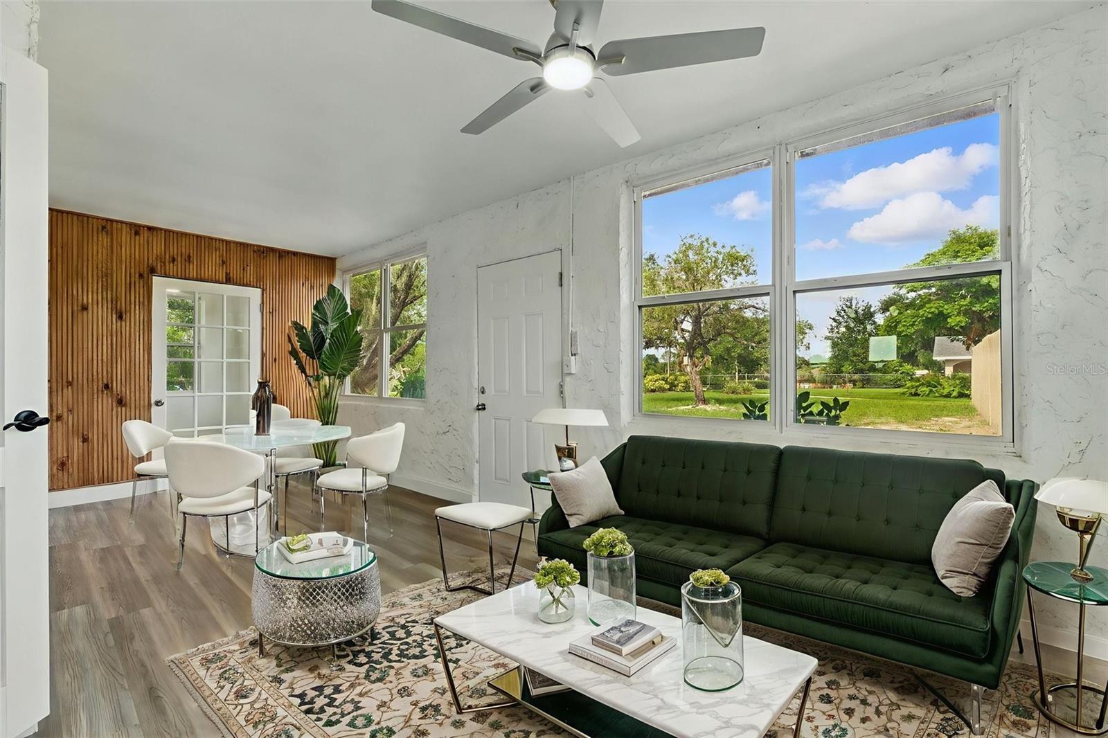 Image 5 of 59 For 8812 Oakwood Drive