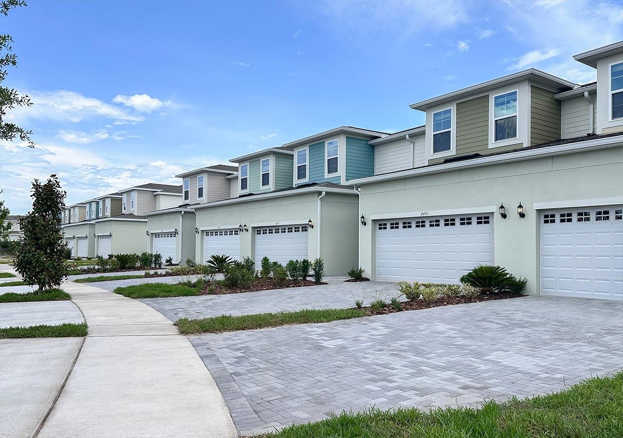 Image 3 of 4 For 24101 Manuma Street Seminole 2