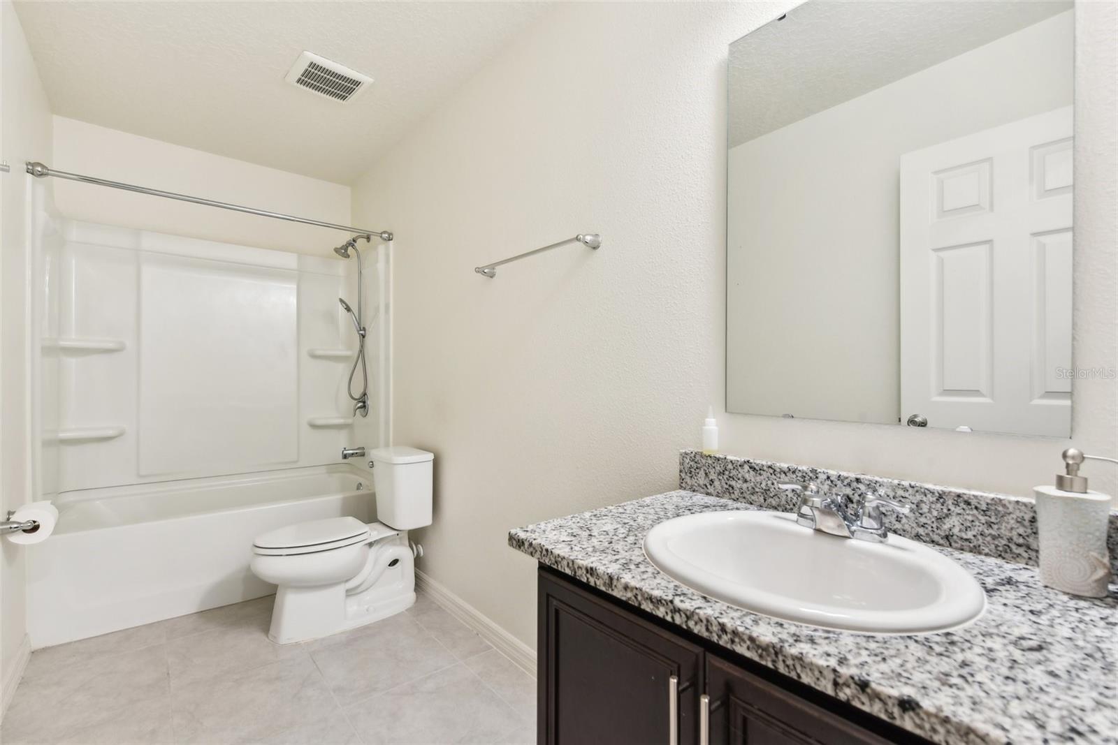 Image 19 of 30 For 2215 Upland Lane