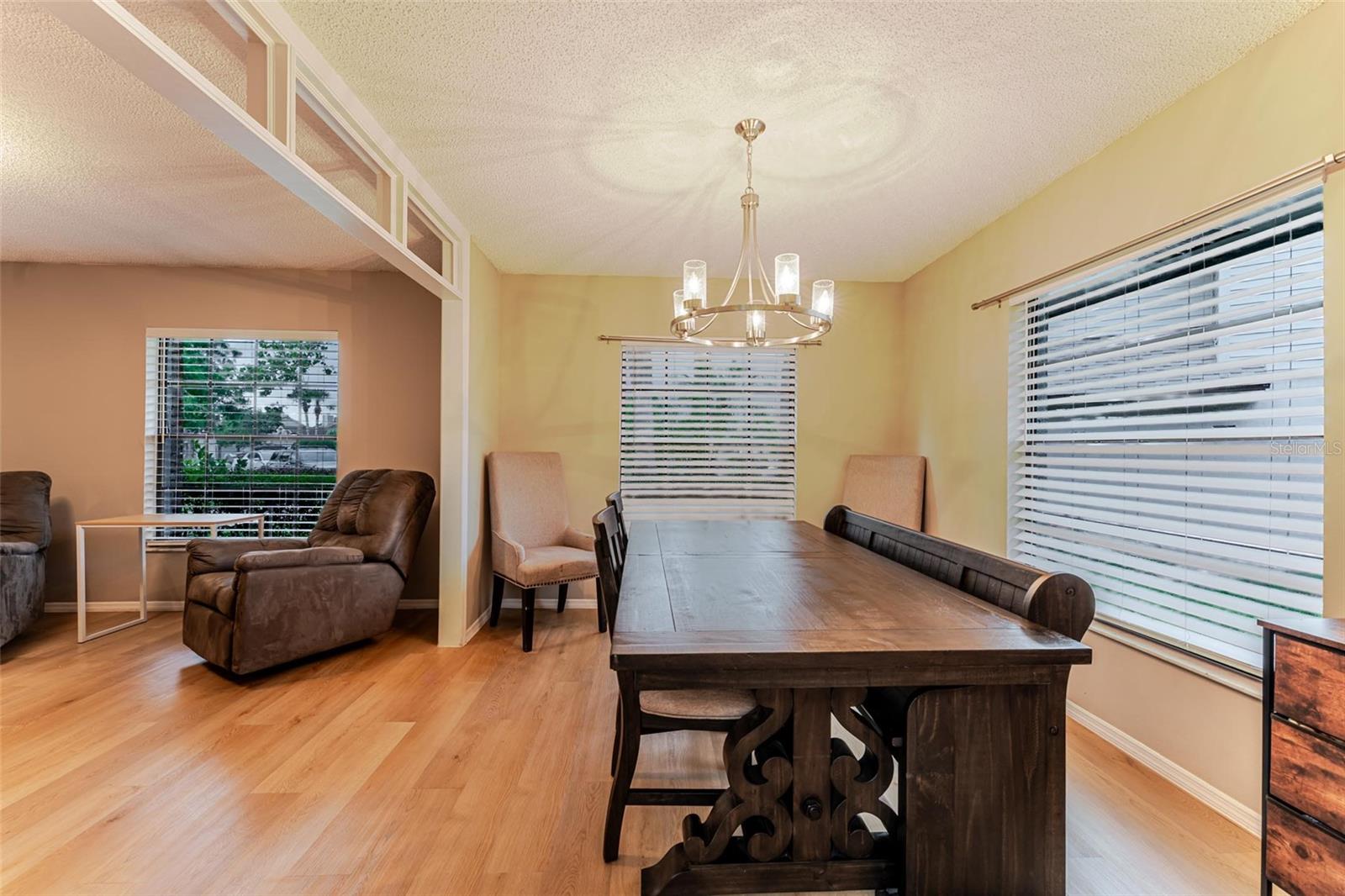 Image 8 of 29 For 359 Westwind Court