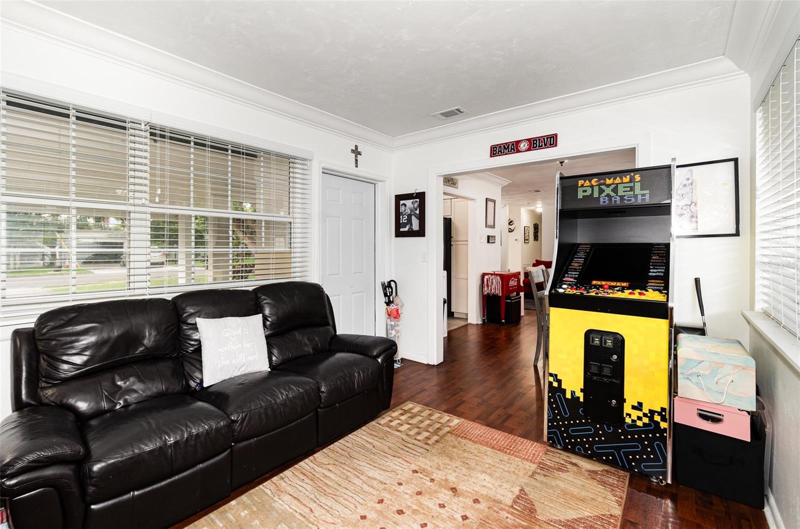 Image 11 of 24 For 4111 Dublin Street