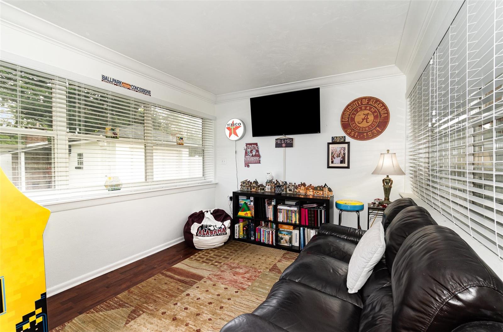 Image 12 of 24 For 4111 Dublin Street