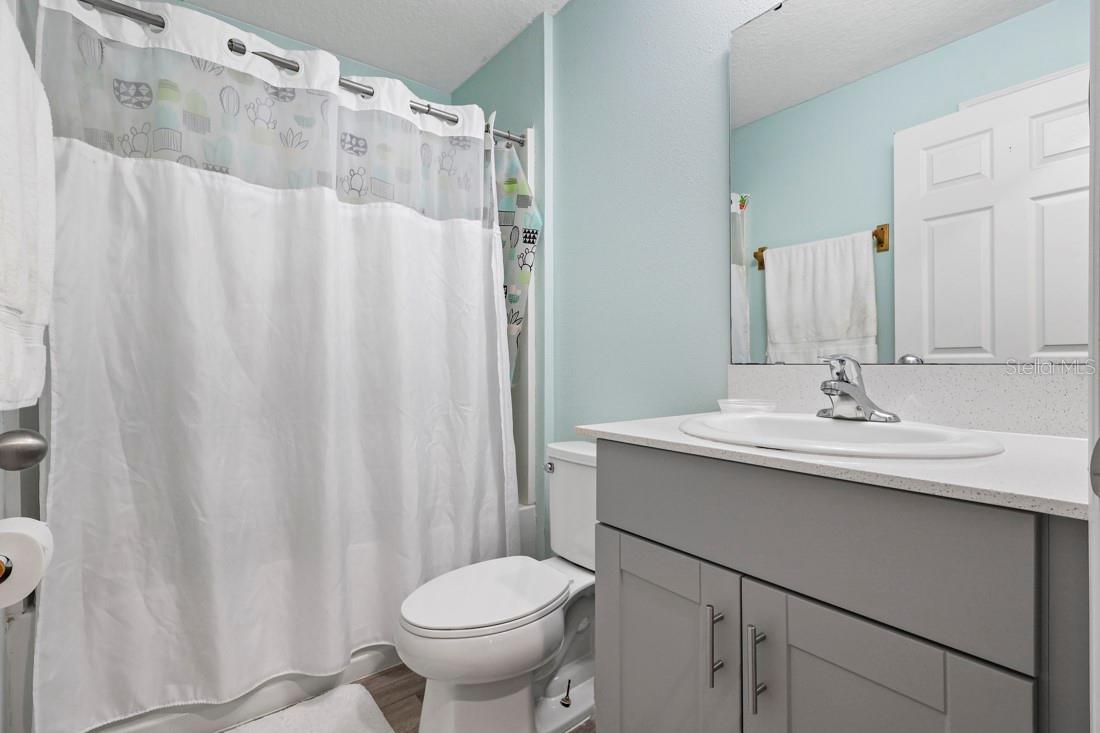 Image 17 of 30 For 4444 Quartz Court