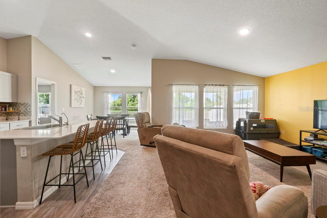 Image 4 of 30 For 4444 Quartz Court
