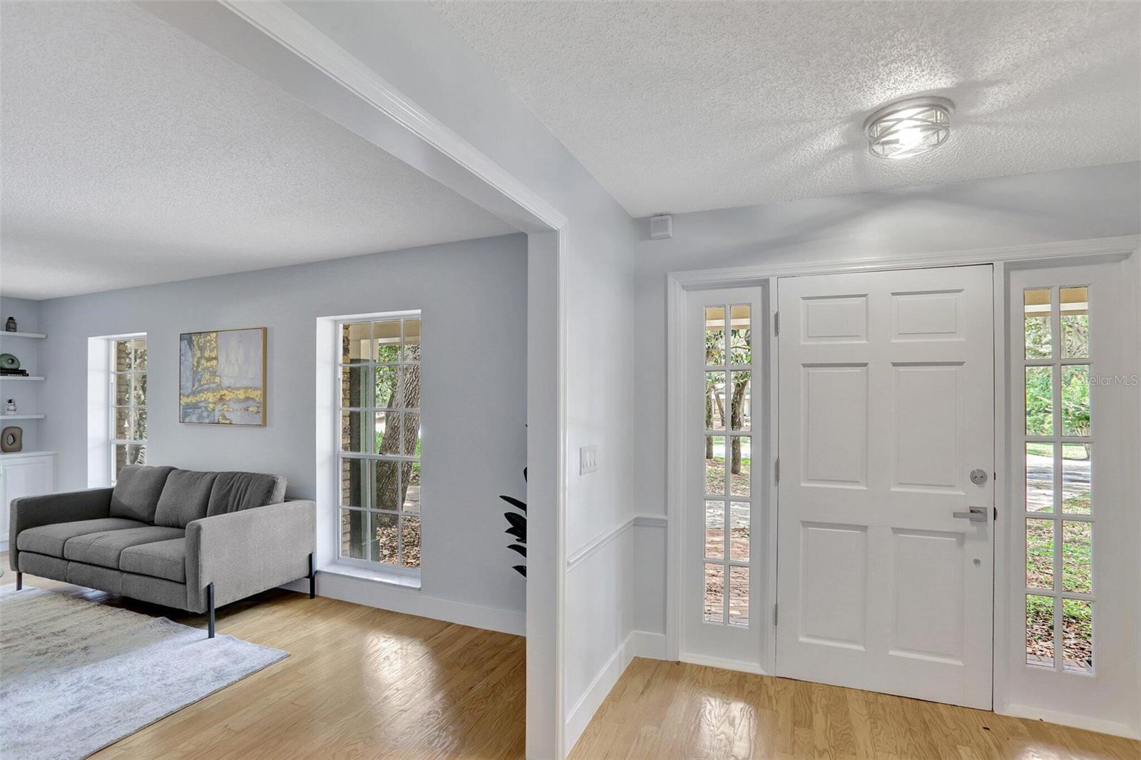 Image 3 of 47 For 140 Sweet Bay Circle