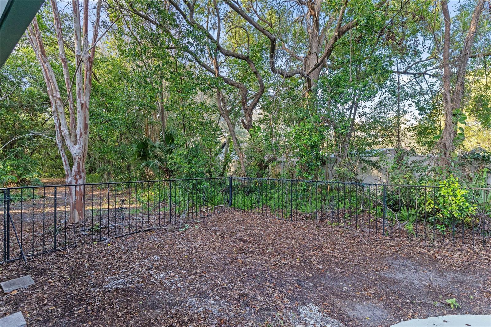 Image 38 of 47 For 140 Sweet Bay Circle