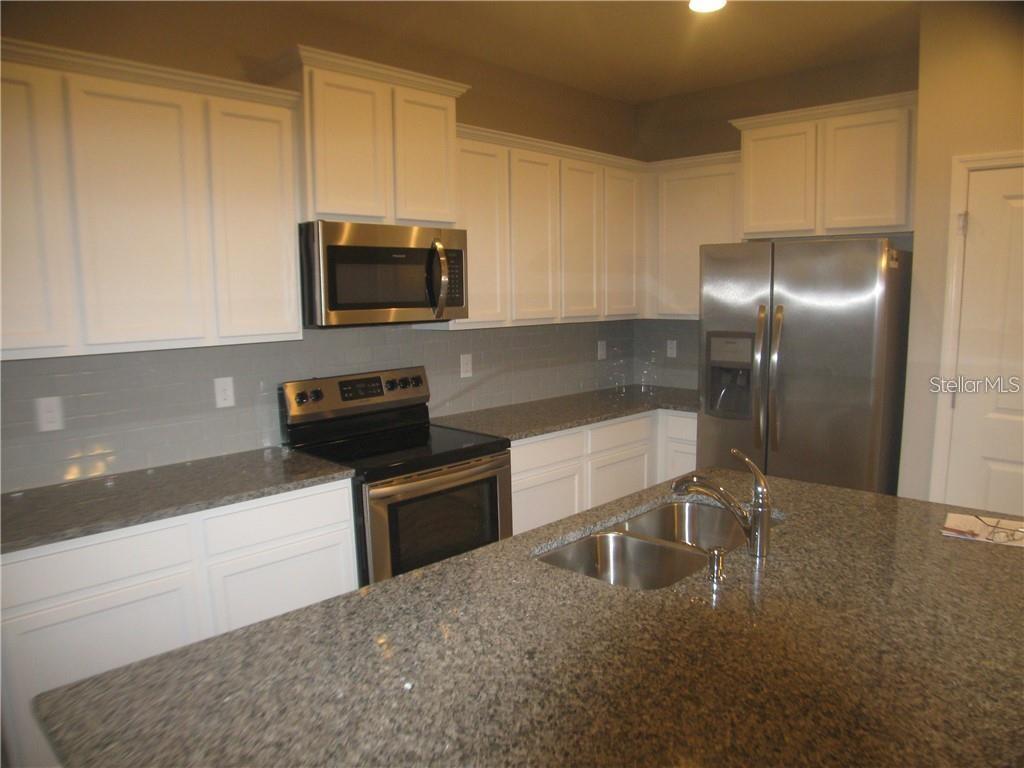 Image 5 of 21 For 2607 Midnight Pearl Drive