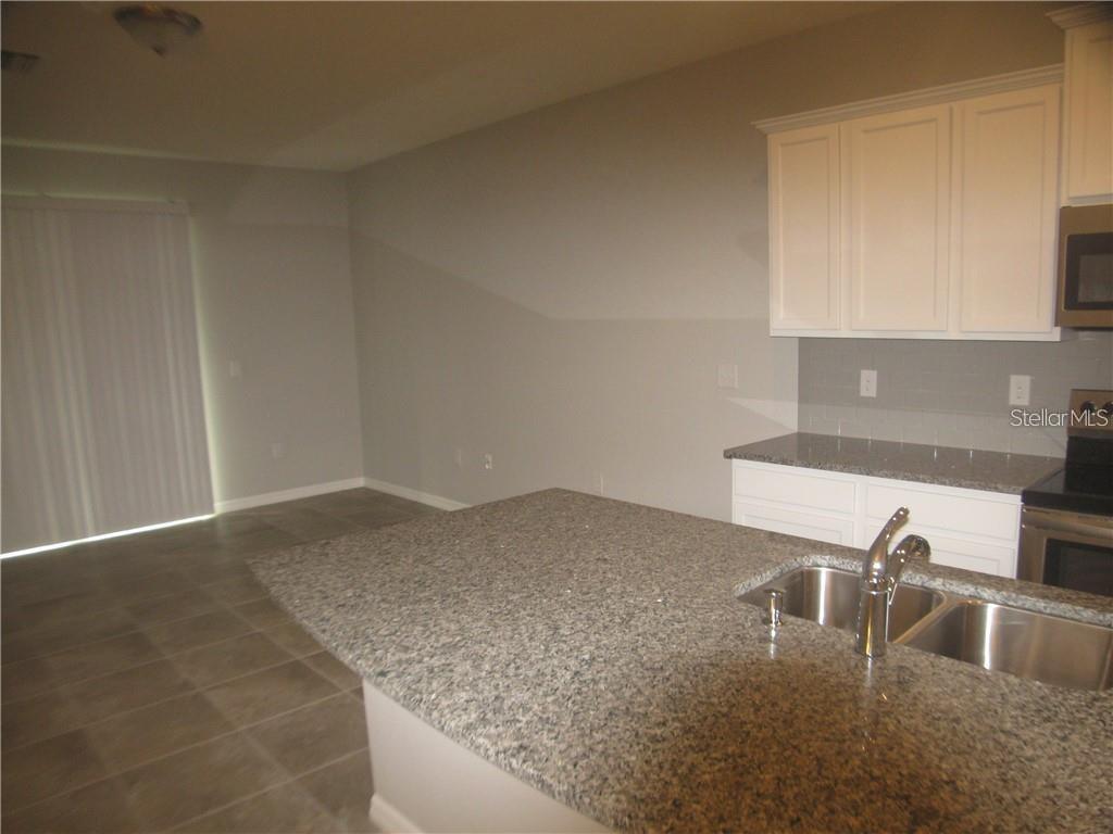 Image 6 of 21 For 2607 Midnight Pearl Drive