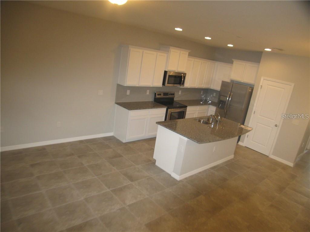 Image 7 of 21 For 2607 Midnight Pearl Drive