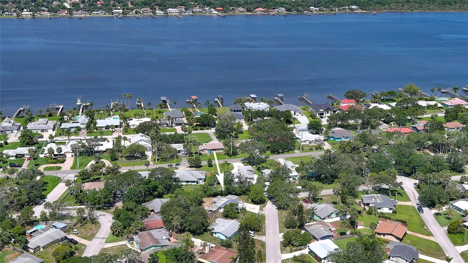 Image 32 of 48 For 60 Palmetto Drive