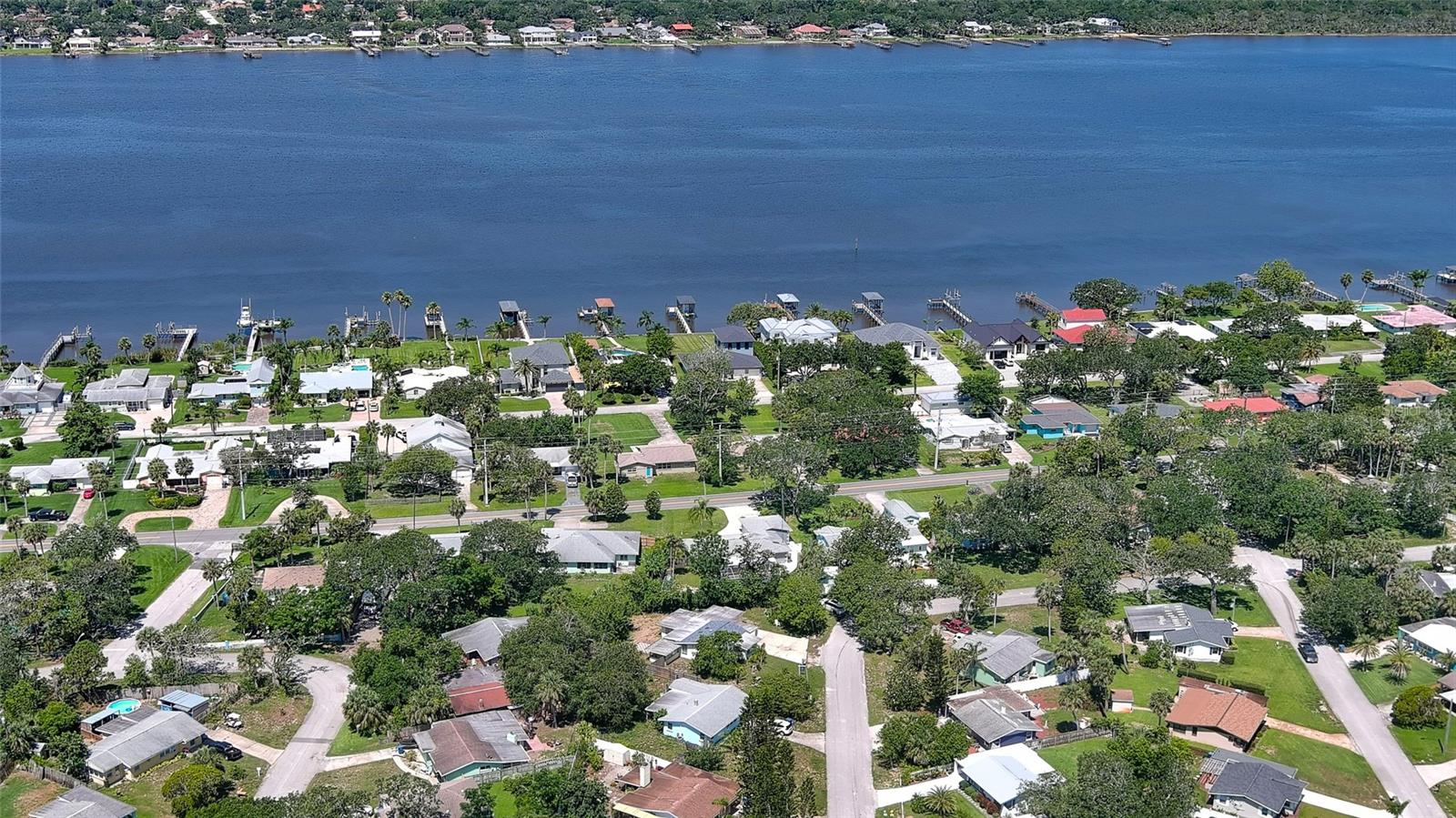 Image 33 of 48 For 60 Palmetto Drive