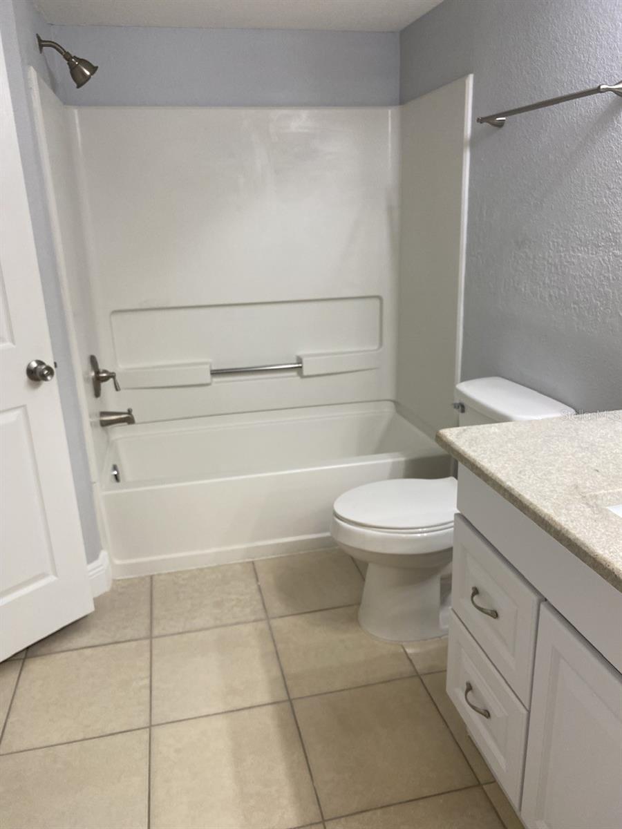 Image 10 of 20 For 5124 Park Central Drive 513