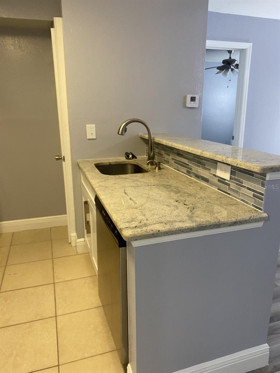 Image 4 of 20 For 5124 Park Central Drive 513