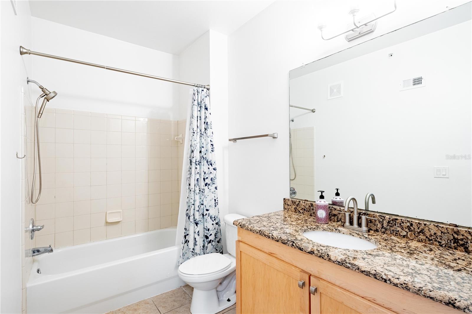 Image 10 of 22 For 6421 Borasco Drive 3208
