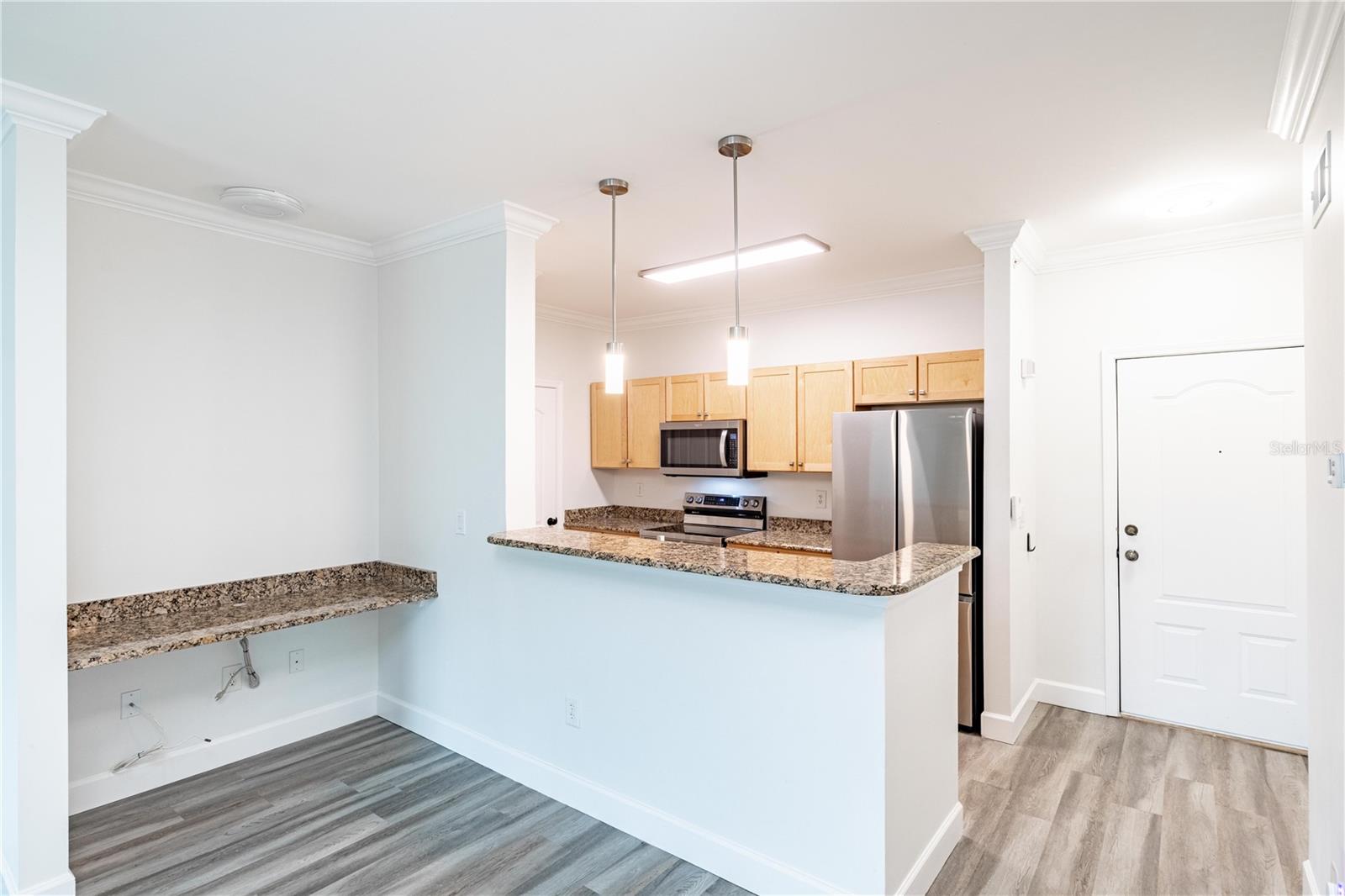 Image 5 of 22 For 6421 Borasco Drive 3208