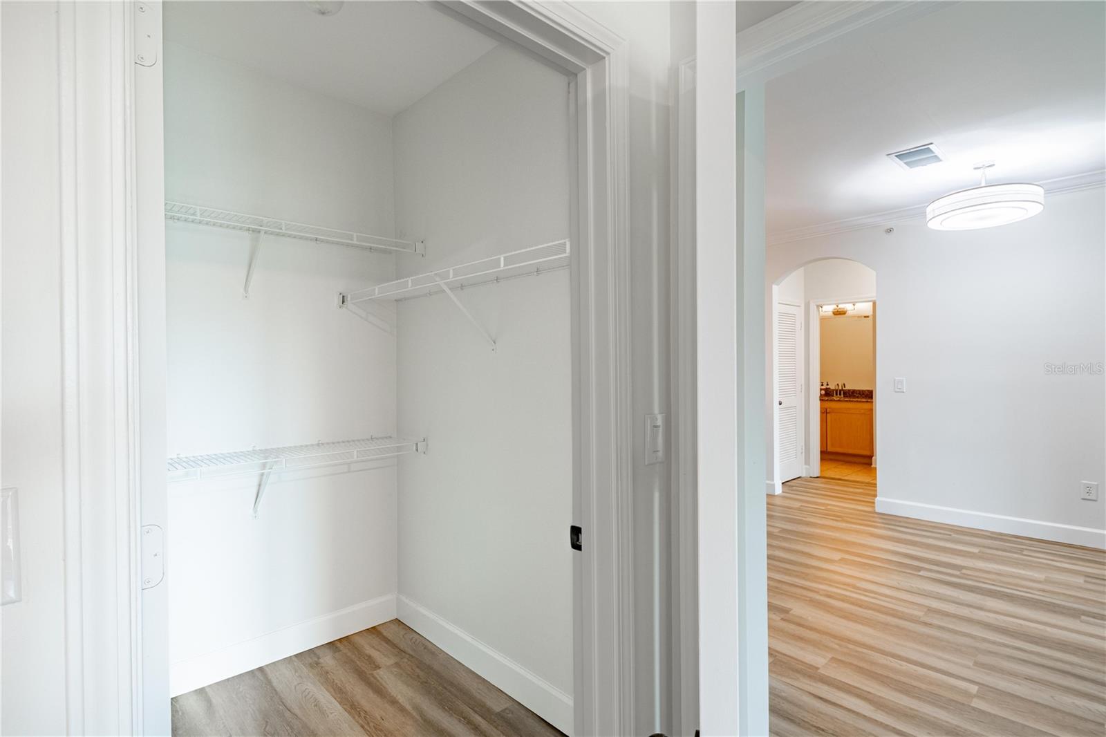 Image 9 of 22 For 6421 Borasco Drive 3208