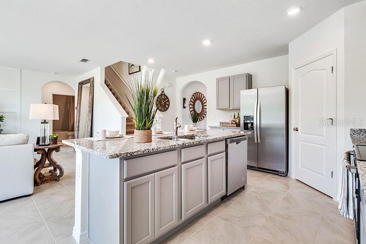 Image 6 of 73 For 2767 House Finch Road