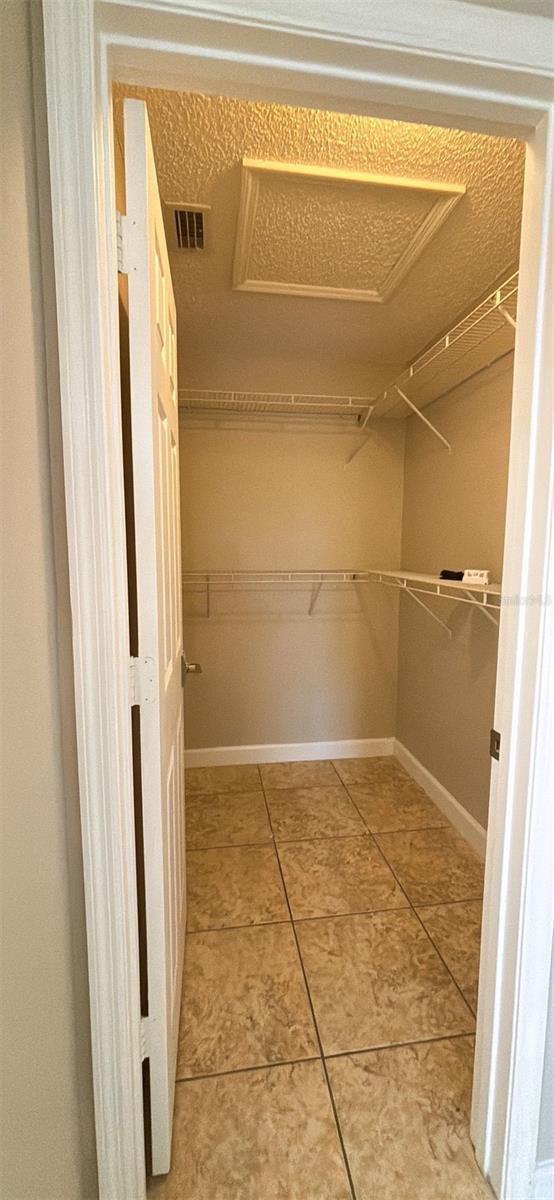 Image 13 of 16 For 9420 Azalea Ridge Way
