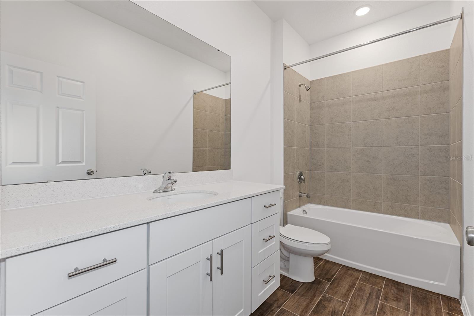 Image 15 of 15 For 3144 Suraj Circle