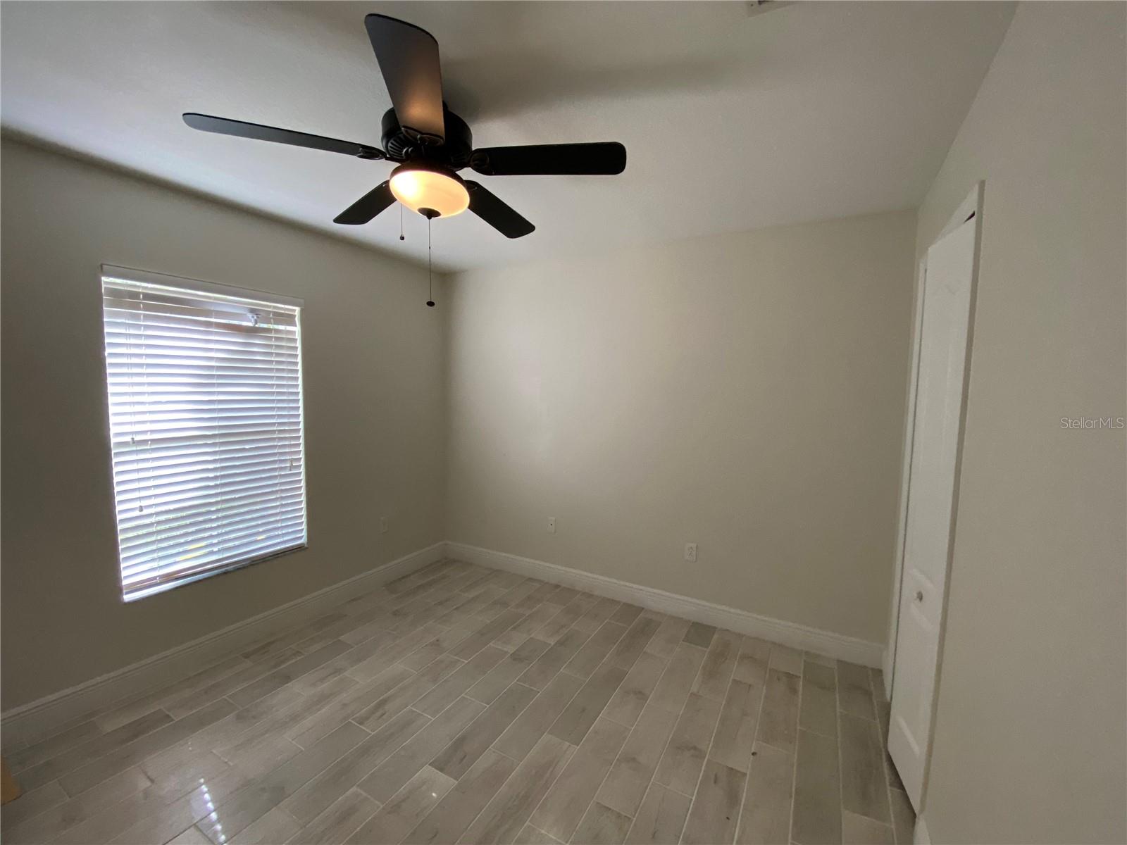 Image 9 of 15 For 816 Barrister Drive
