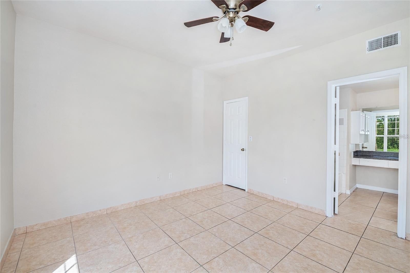 Image 11 of 26 For 5550 Pga Boulevard 5123