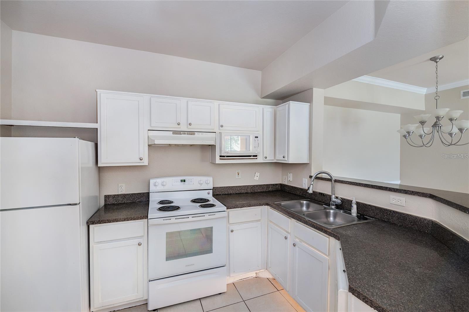 Image 8 of 26 For 5550 Pga Boulevard 5123