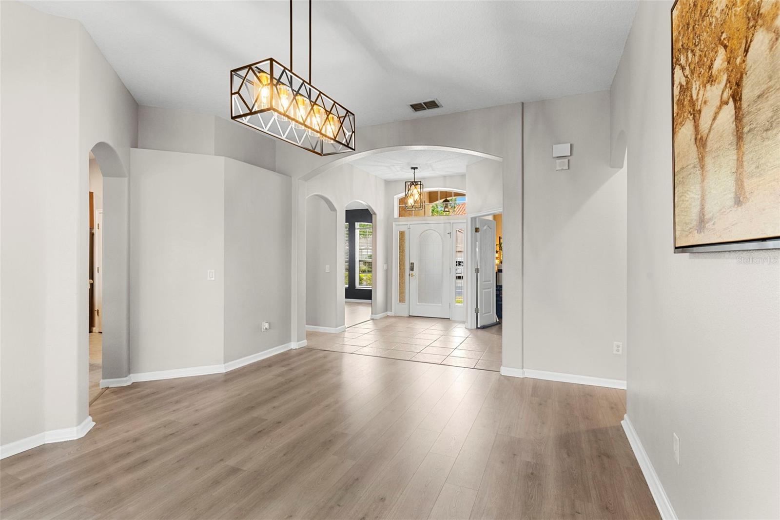 Image 14 of 43 For 2359 Baronsmede Court