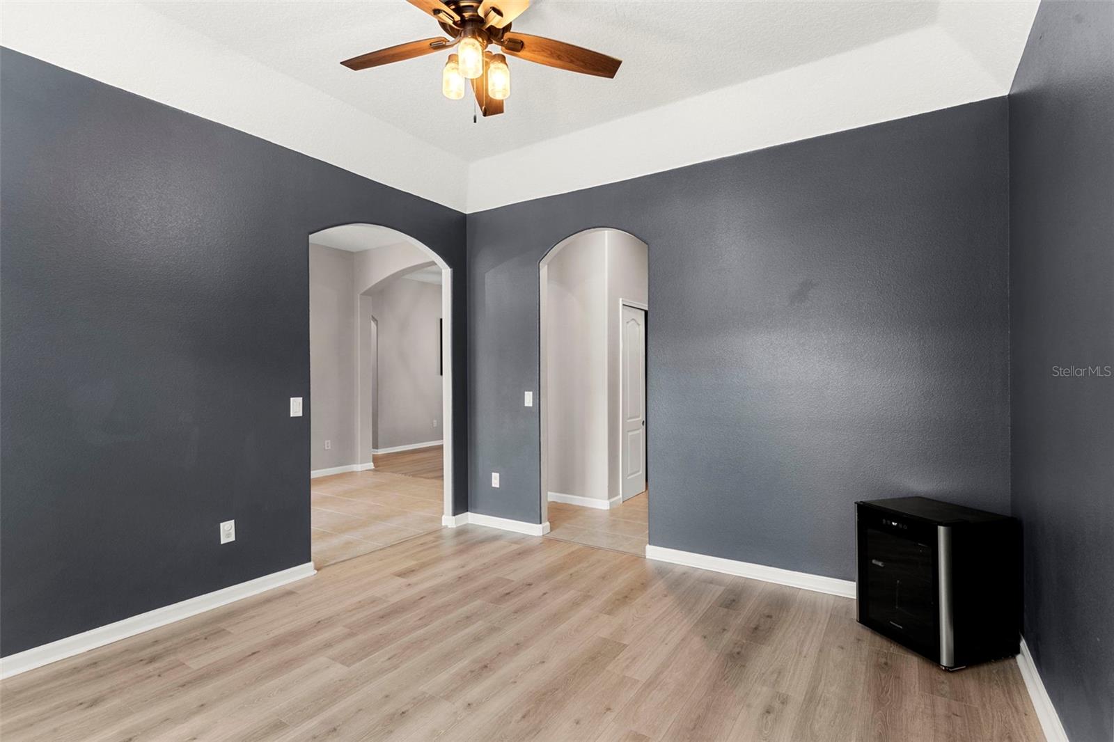 Image 16 of 43 For 2359 Baronsmede Court