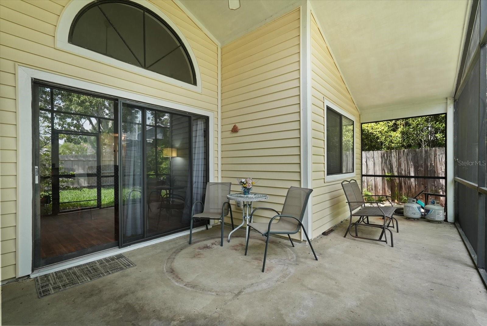 Image 10 of 16 For 189 Lakeside Circle