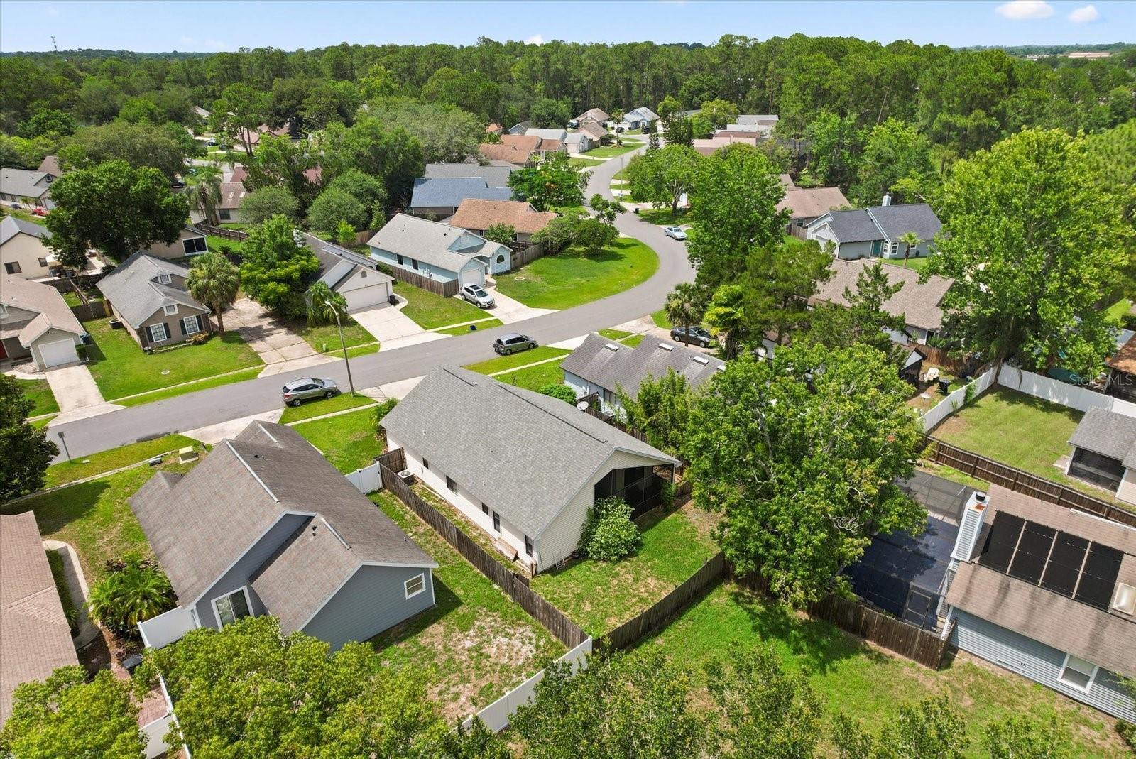 Image 13 of 16 For 189 Lakeside Circle