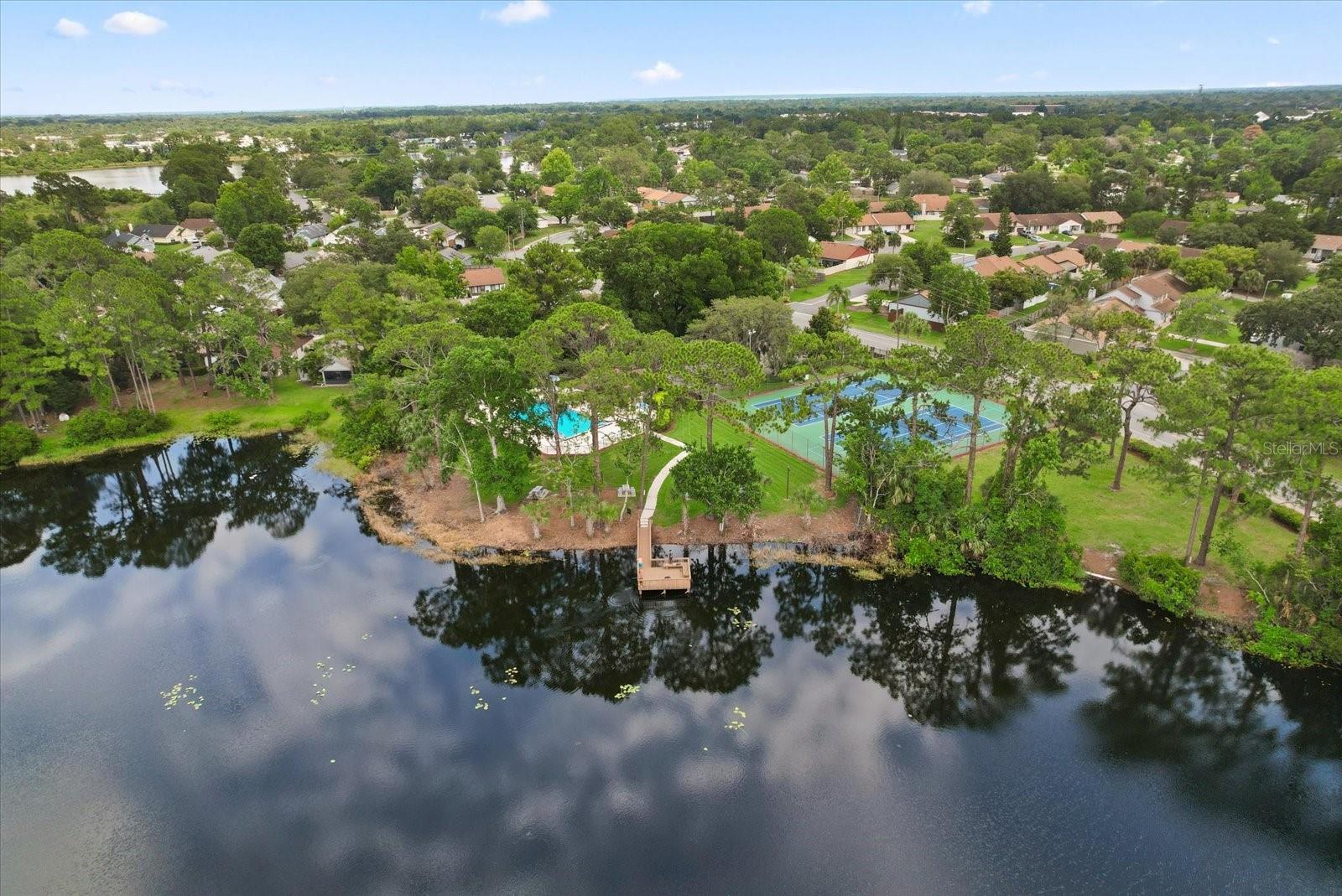 Image 16 of 16 For 189 Lakeside Circle