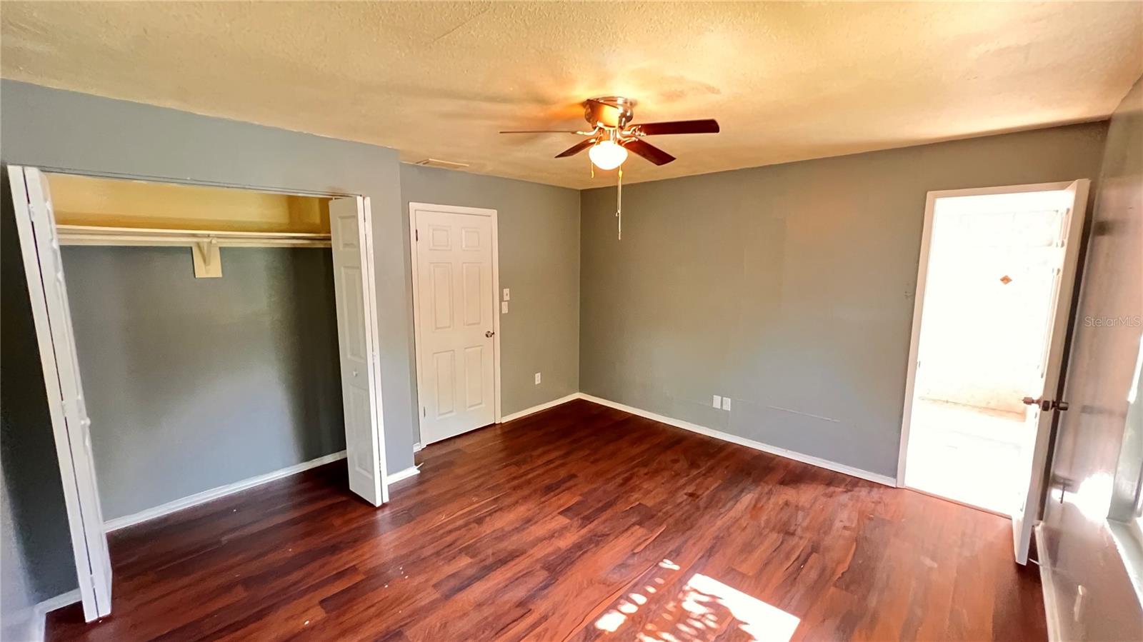 Image 27 of 39 For 1073 Leeward Drive