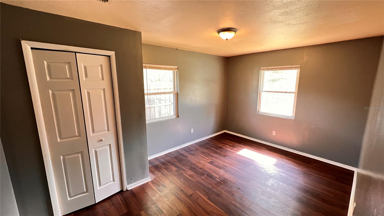 Image 34 of 39 For 1073 Leeward Drive