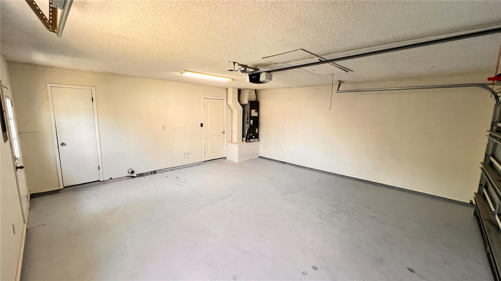 Image 38 of 39 For 1073 Leeward Drive
