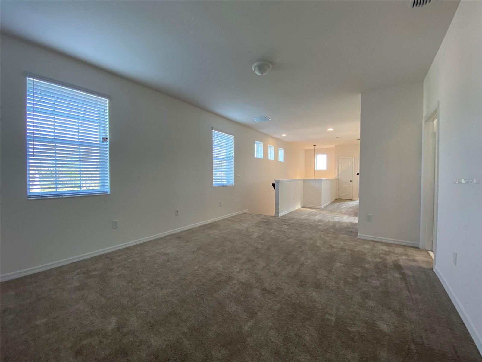 Image 14 of 29 For 17047 Wynford Lane