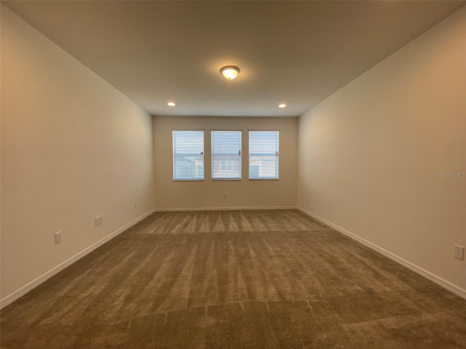 Image 17 of 29 For 17047 Wynford Lane